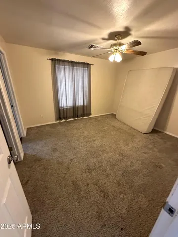 a close view of sink