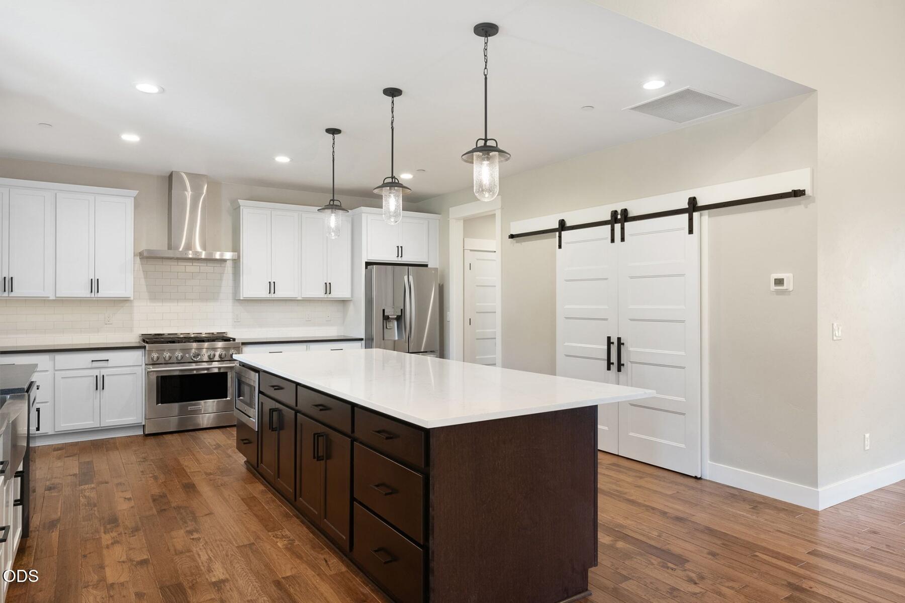 615 Southwest 89th Street Redmond, OR 97756 - Photo 8 of 52