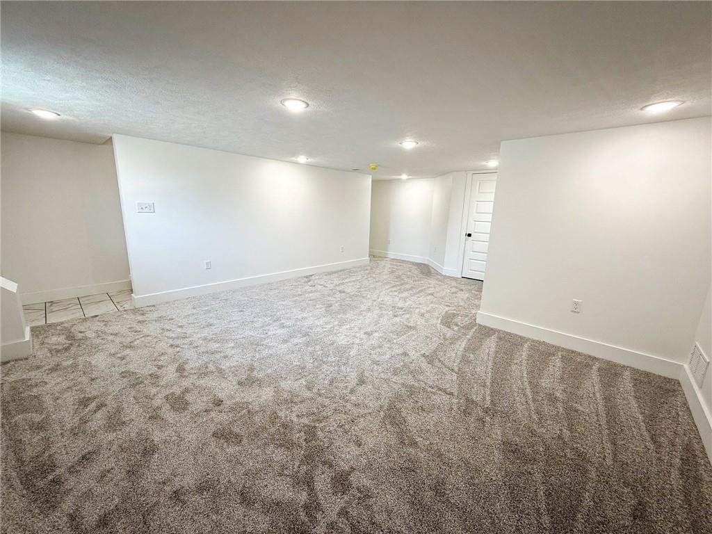 315 Whitestown Road Butler, PA 16001 - Photo 11 of 25