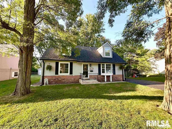 $165,500 | 2004 Plum Street, Jacksonville, IL 62650