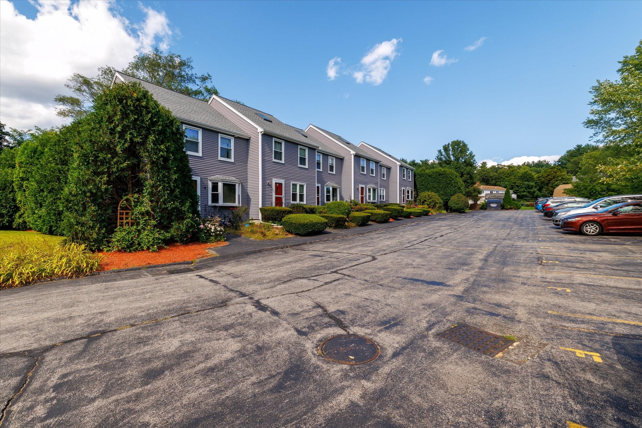 391 Providence Road, Unit 1 Grafton, MA 01560 - Photo 3 of 32 Gallery Image 3