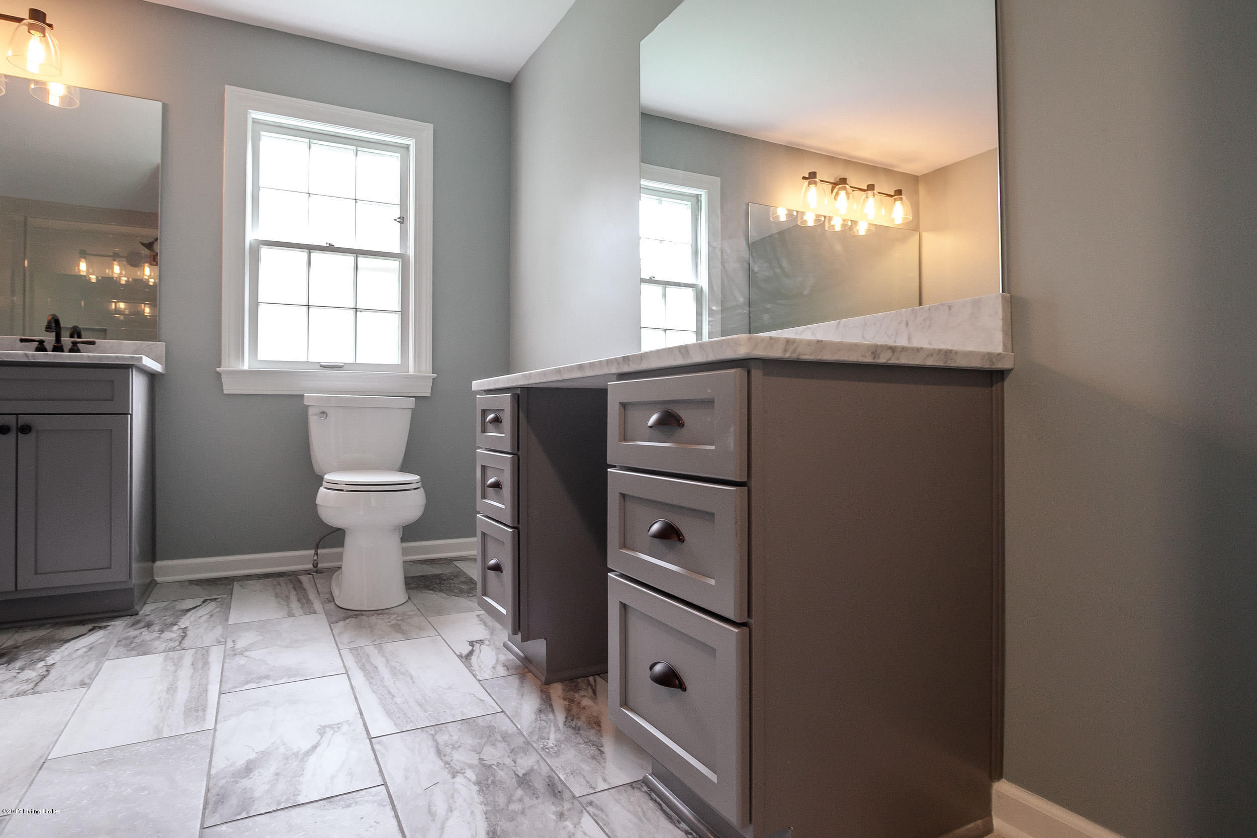 5306 Hempstead Road Louisville, KY 40207 - Photo 25 of 40 5306 Hempstead Rd - 1st Floor Interiors-