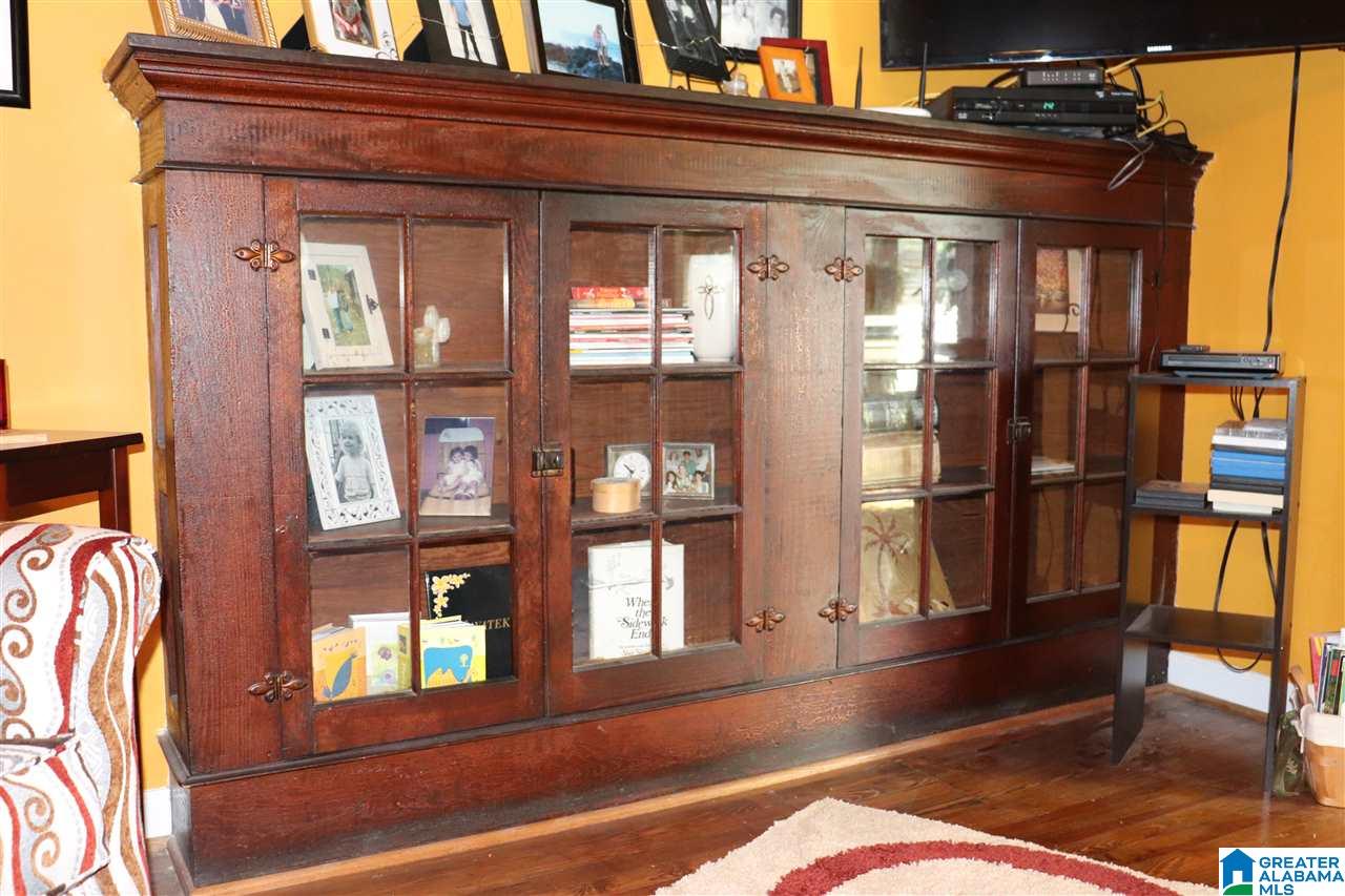 489 Tarrant Road Gardendale, AL 35071 - Photo 8 of 34