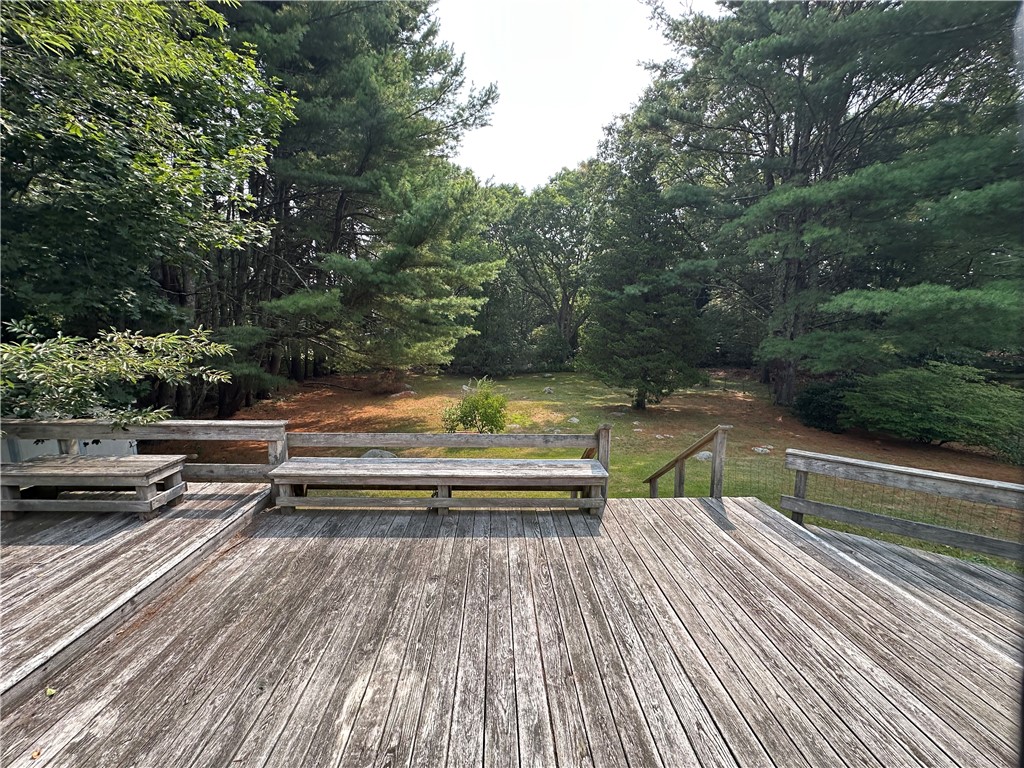 12 East Stuart Street Westerly, RI 02891 - Photo 36 of 39