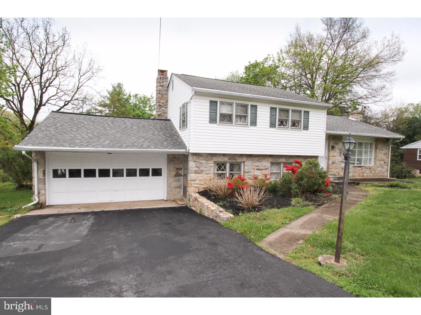 1115 Temple Road Pottstown, PA 19465 - Photo 1 of 25