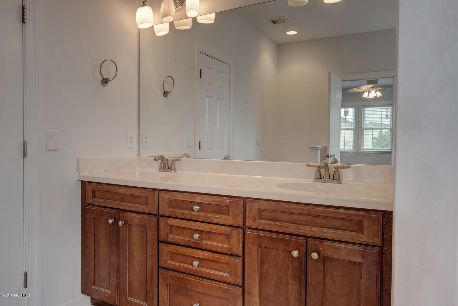304 Okeechobee Road Wilmington, NC 28412 - Photo 17 of 33 304 Okeechobee Rd Wilmington-large-017-2