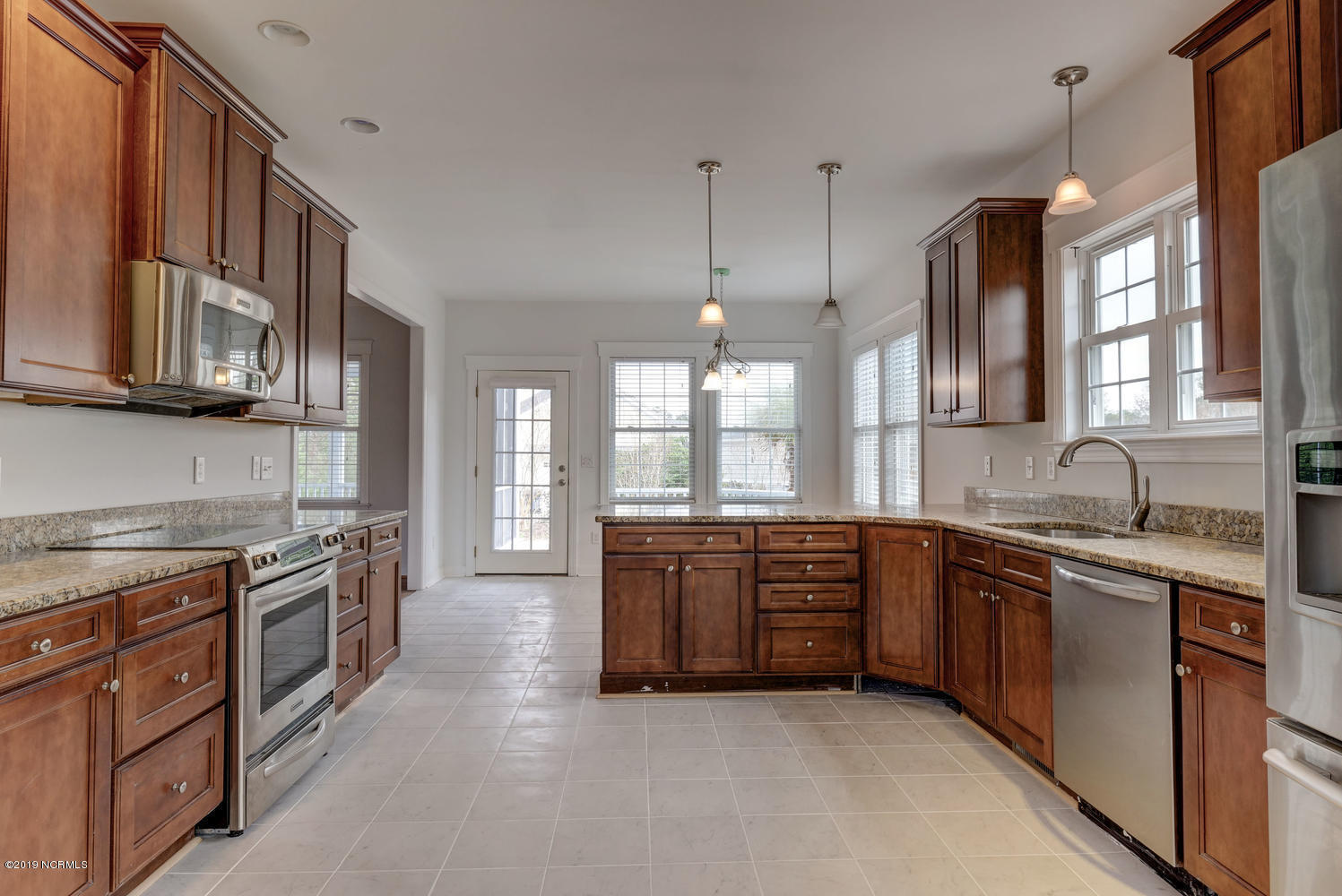 304 Okeechobee Road Wilmington, NC 28412 - Photo 10 of 33 304 Okeechobee Rd Wilmington-large-010-2