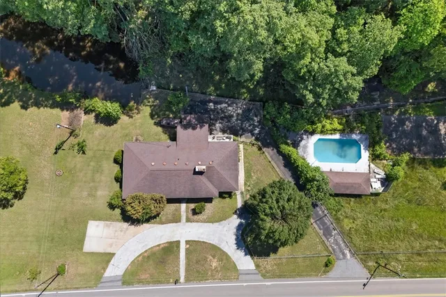 $525,000 | 1122 Cox Road, Anderson, SC 29621