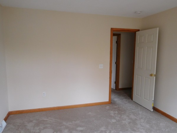 76 Ambrose Street Springfield, MA 01109 - Photo 12 of 26 Gallery Image 12