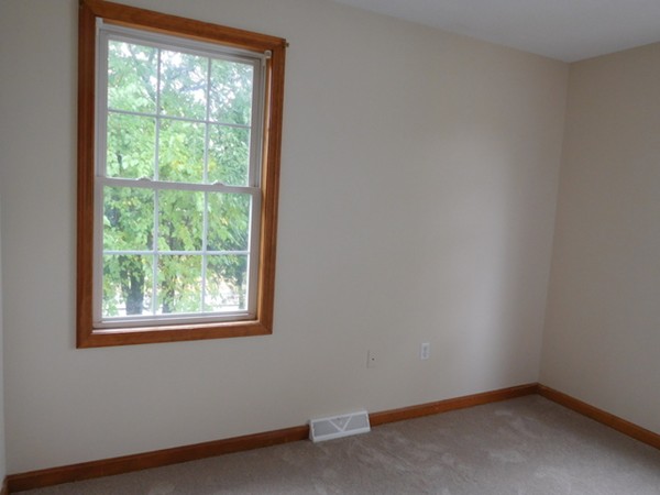 76 Ambrose Street Springfield, MA 01109 - Photo 16 of 26 Gallery Image 16