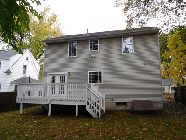 76 Ambrose Street Springfield, MA 01109 - Photo 4 of 26 Gallery Image 4