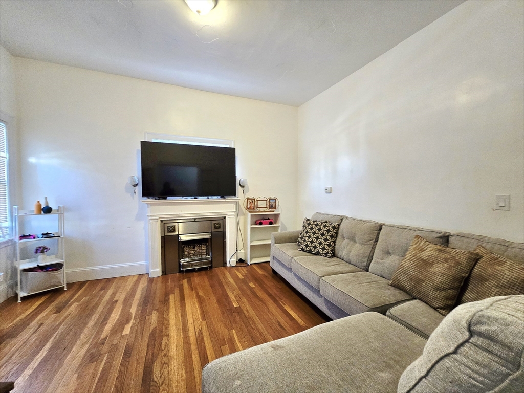 14 Harding Avenue Everett, MA 02149 - Photo 27 of 40