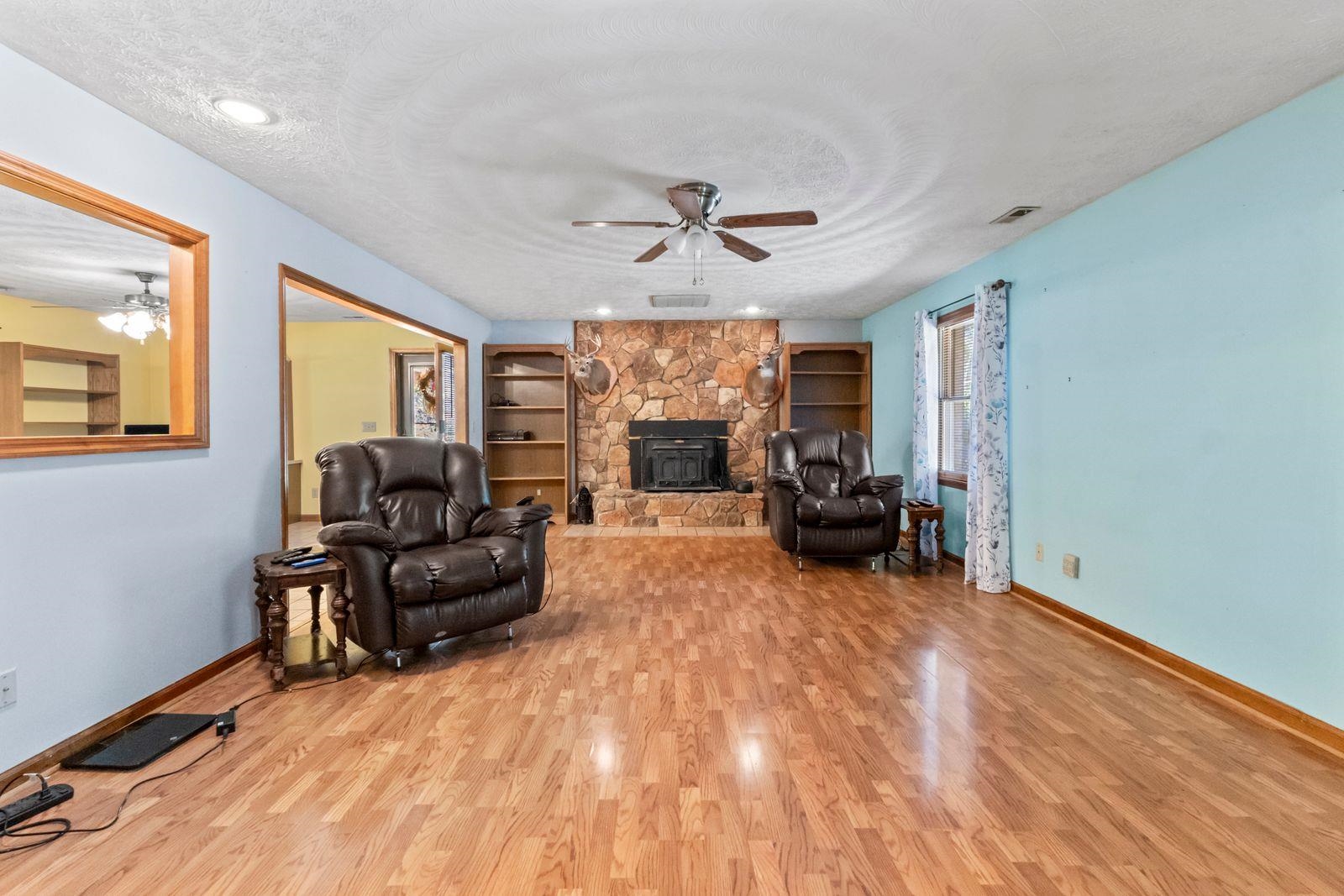 98 Isaac Park Road Louisa, KY 41230 - Photo 13 of 36