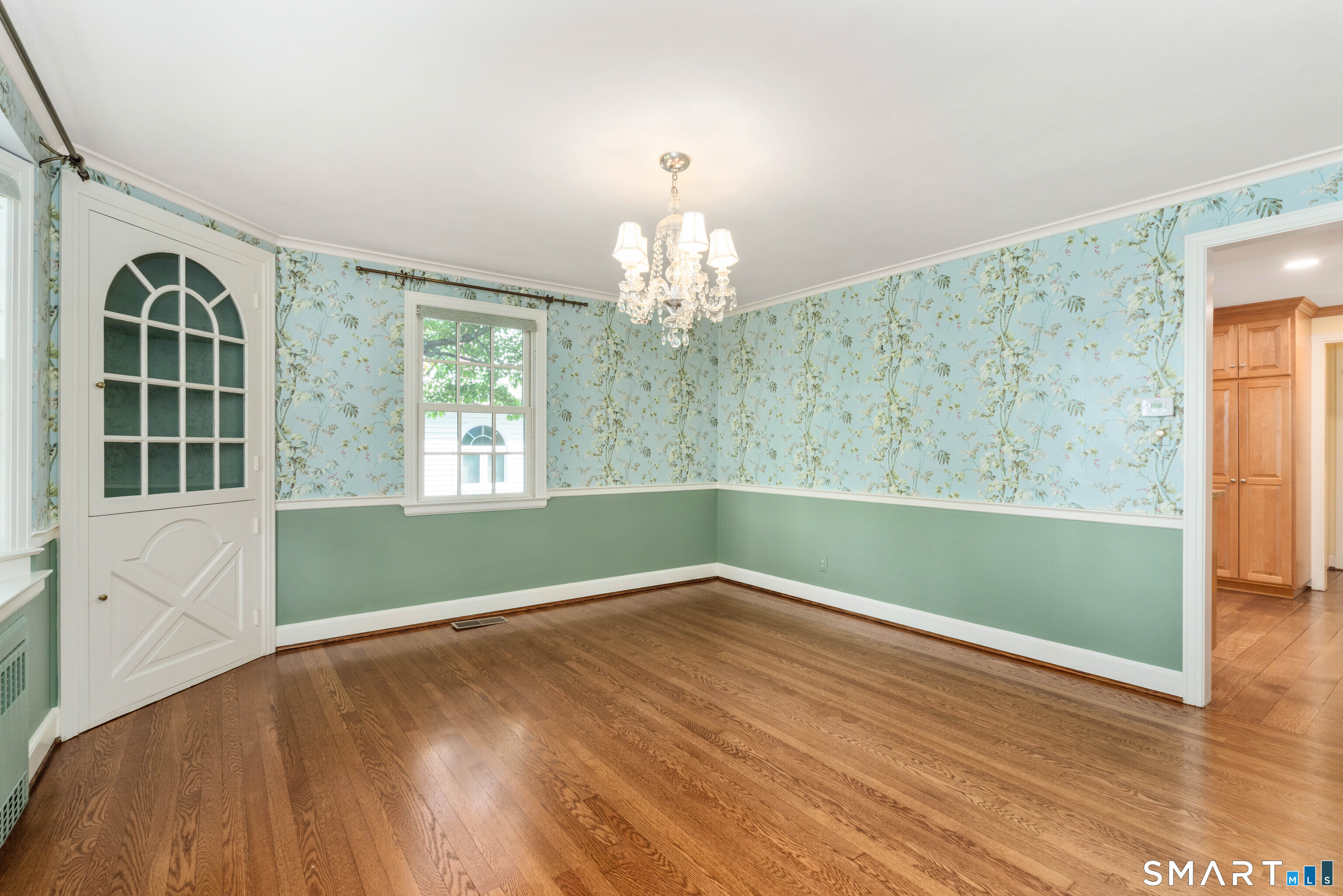 20 Cornell Road West Hartford, CT 06107 - Photo 8 of 40