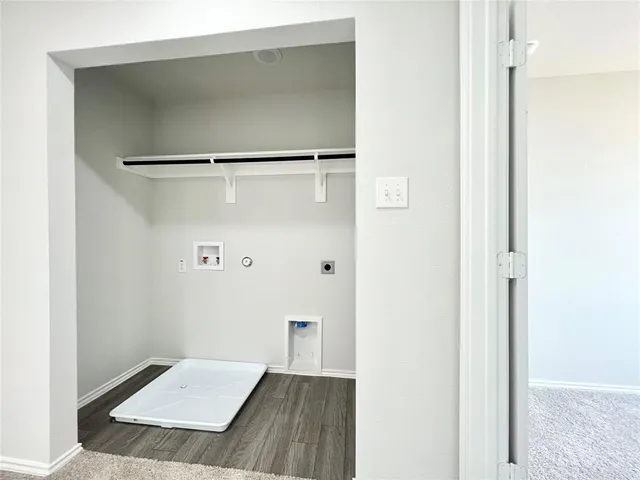 $2,350 | 829 Bluffview Drive, Cleburne, TX 76031