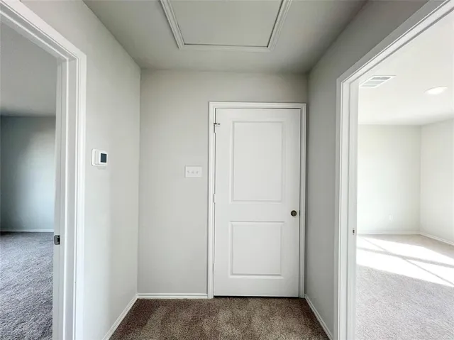 $2,350 | 829 Bluffview Drive, Cleburne, TX 76031