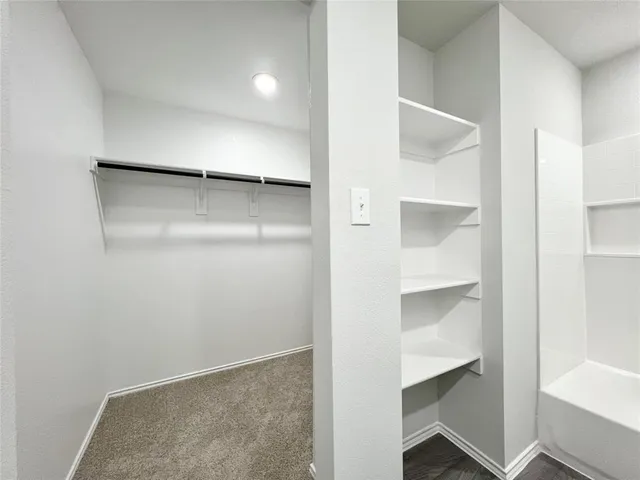 $2,350 | 829 Bluffview Drive, Cleburne, TX 76031