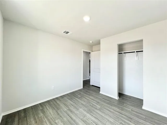 $2,350 | 829 Bluffview Drive, Cleburne, TX 76031