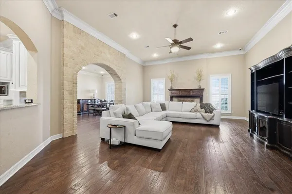 $4,950 | 6470 Claybourn Drive, Beaumont, TX 77706