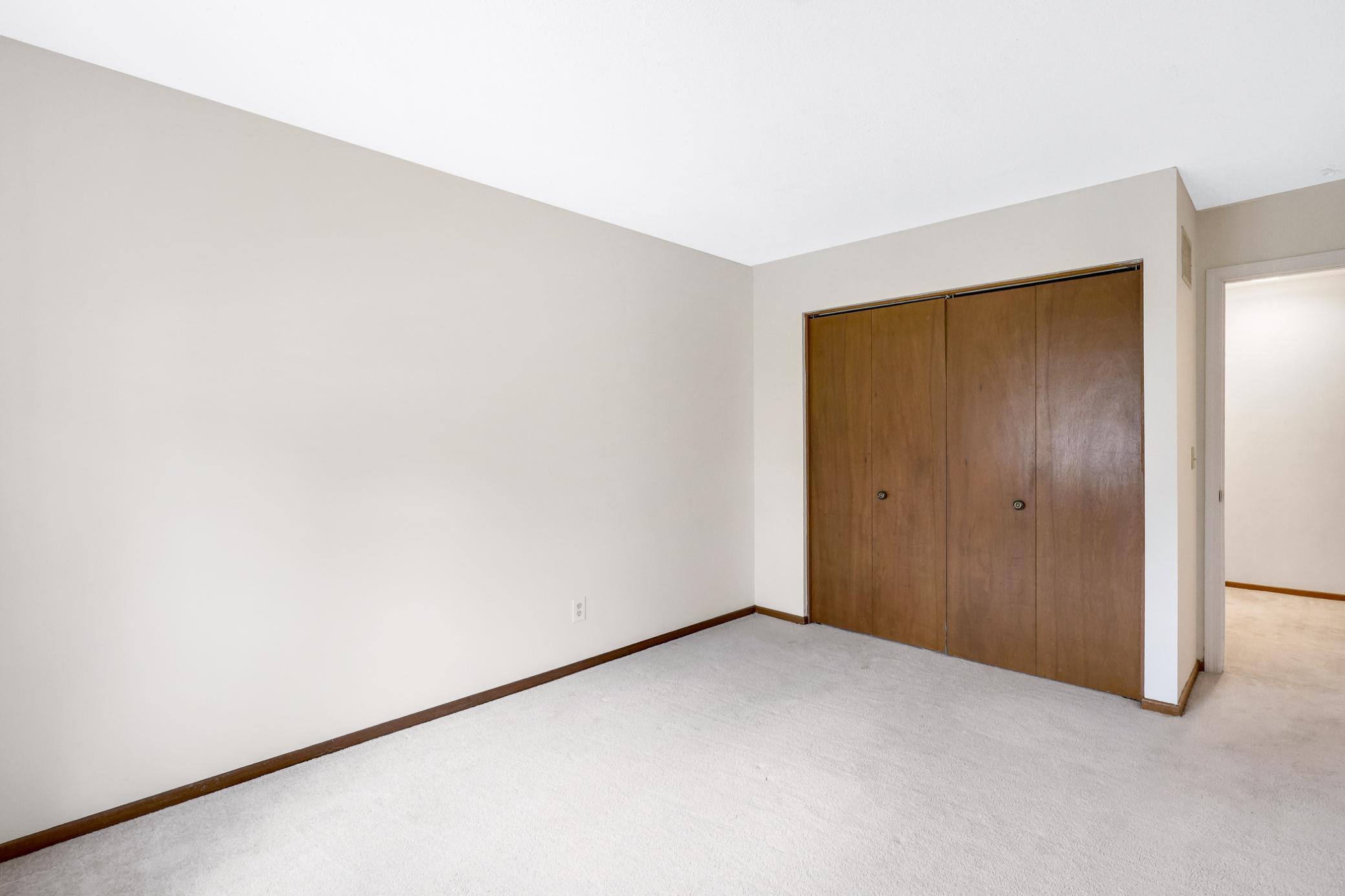 4677 Sorrel Point Eagan, MN 55122 - Photo 15 of 18