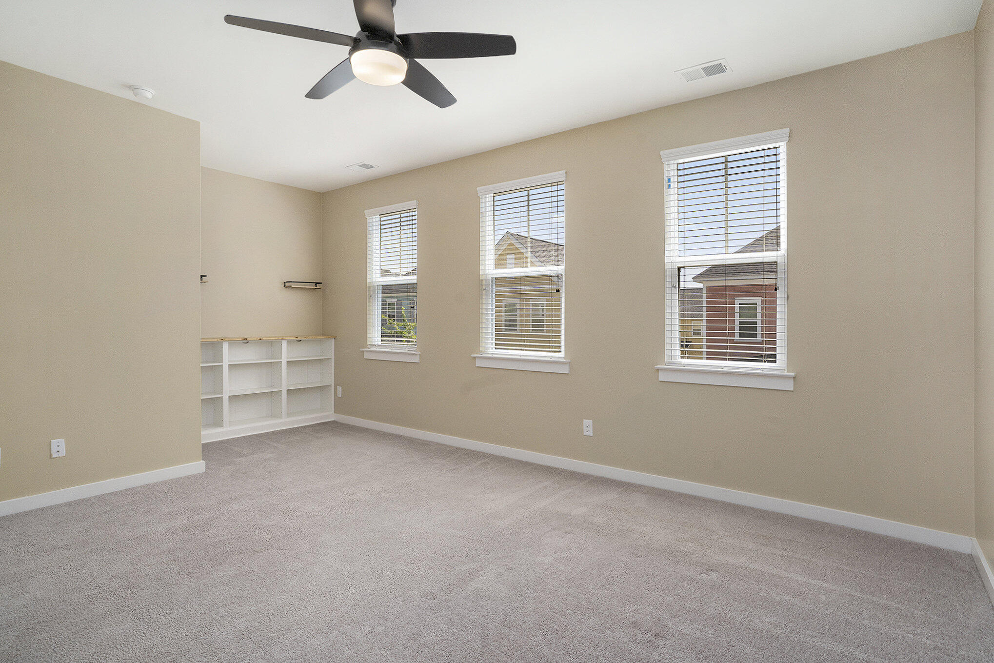 2015 Codorus Lane Hanahan, SC 29410 - Photo 14 of 40 015_dsc01779