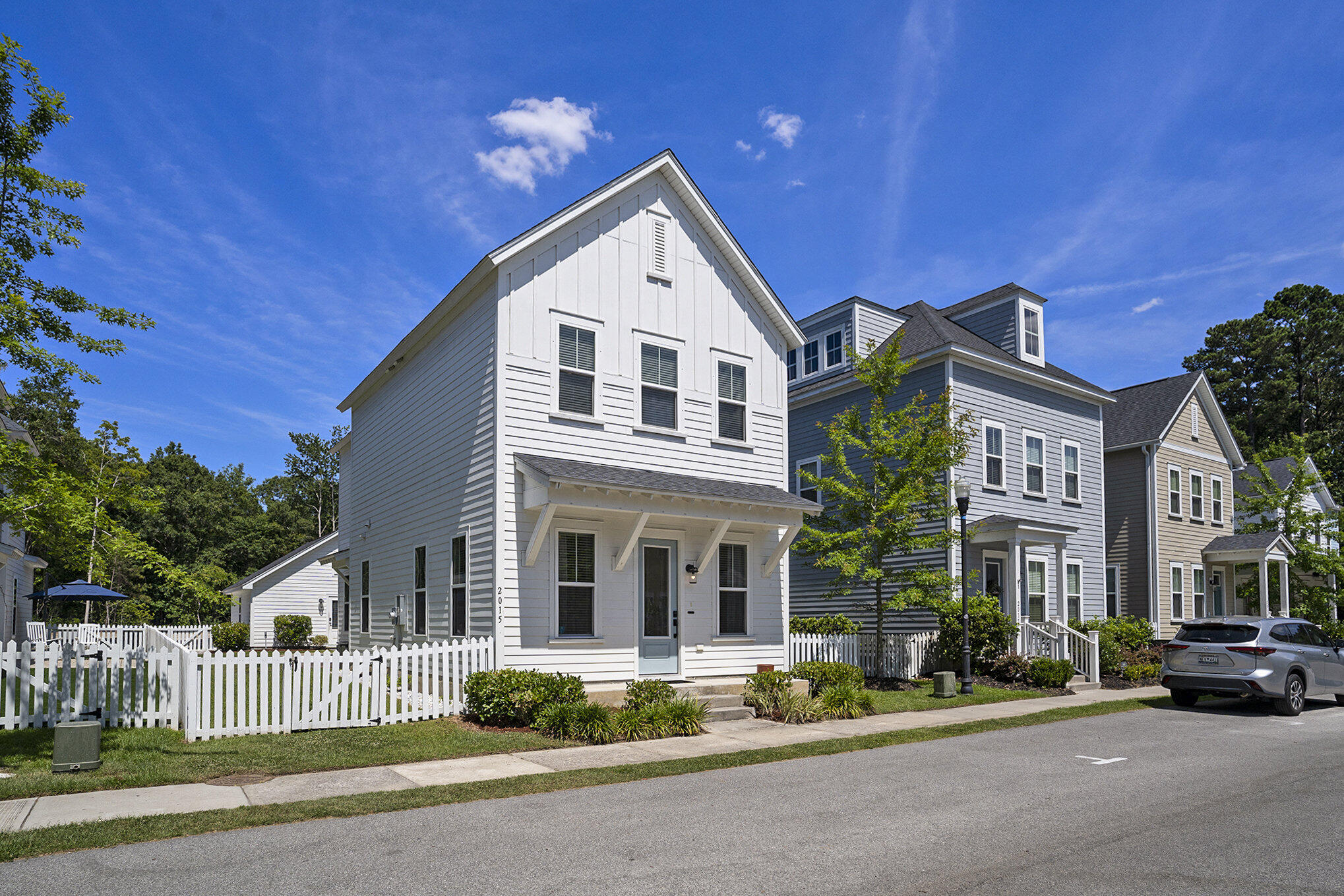 2015 Codorus Lane Hanahan, SC 29410 - Photo 2 of 40 004_dsc01811
