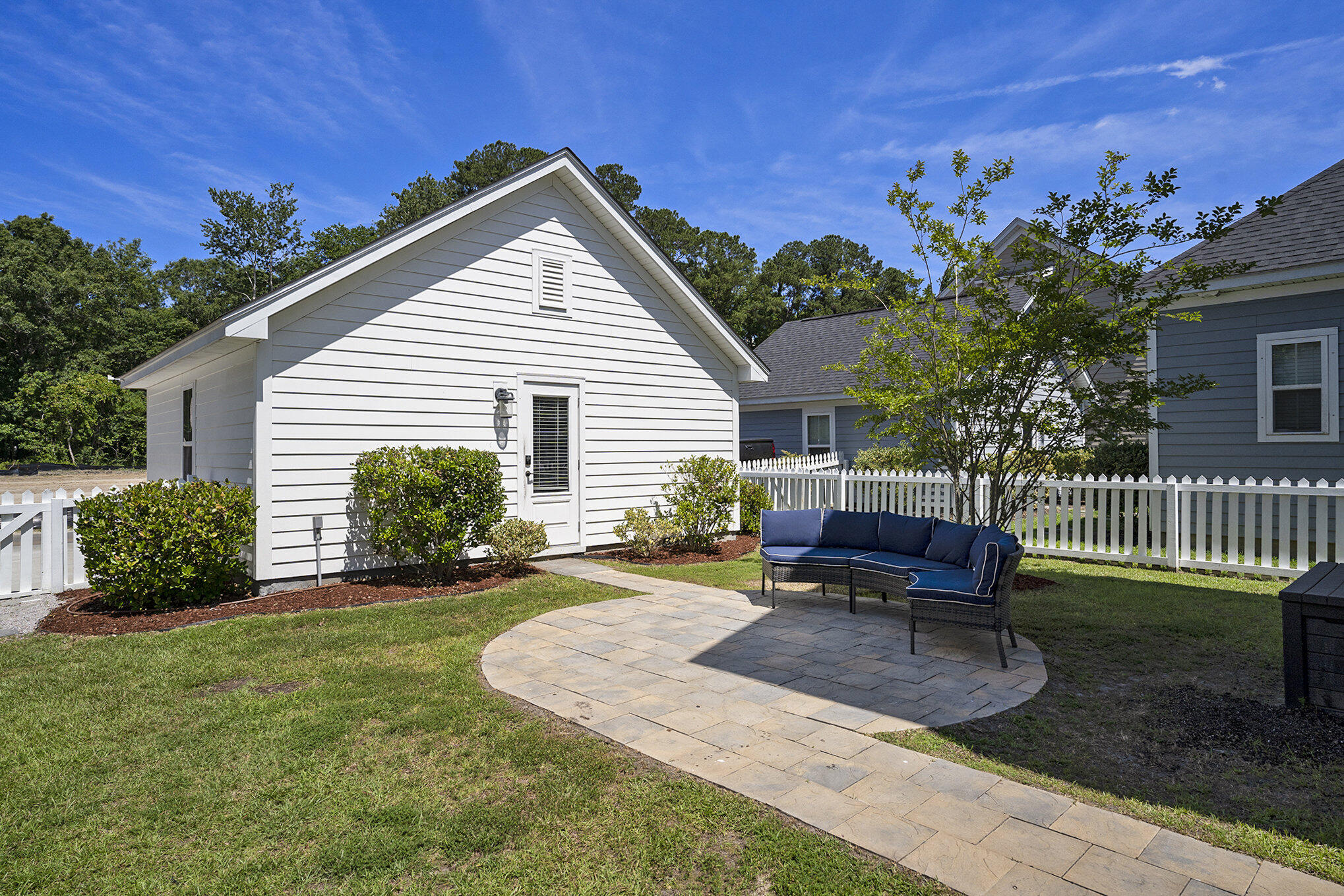 2015 Codorus Lane Hanahan, SC 29410 - Photo 29 of 40 030_dsc01805