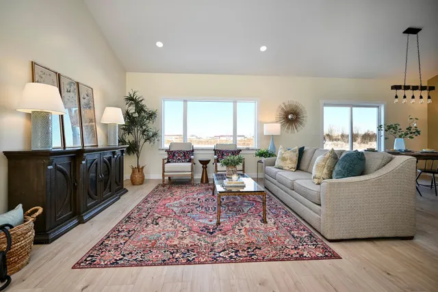 $400,000 | 140 Coulee Way, Wabasha, MN 55981