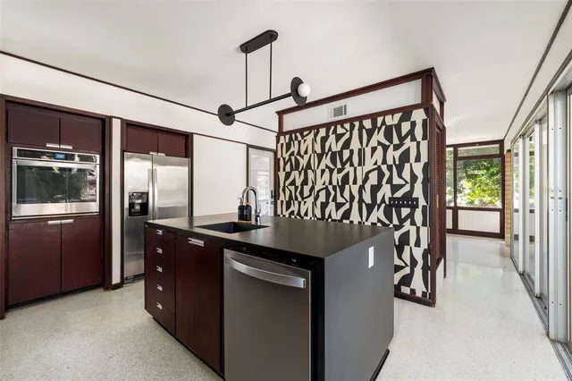 $699,000 | 1820 Southeast 64th Way, Gainesville, FL 32641