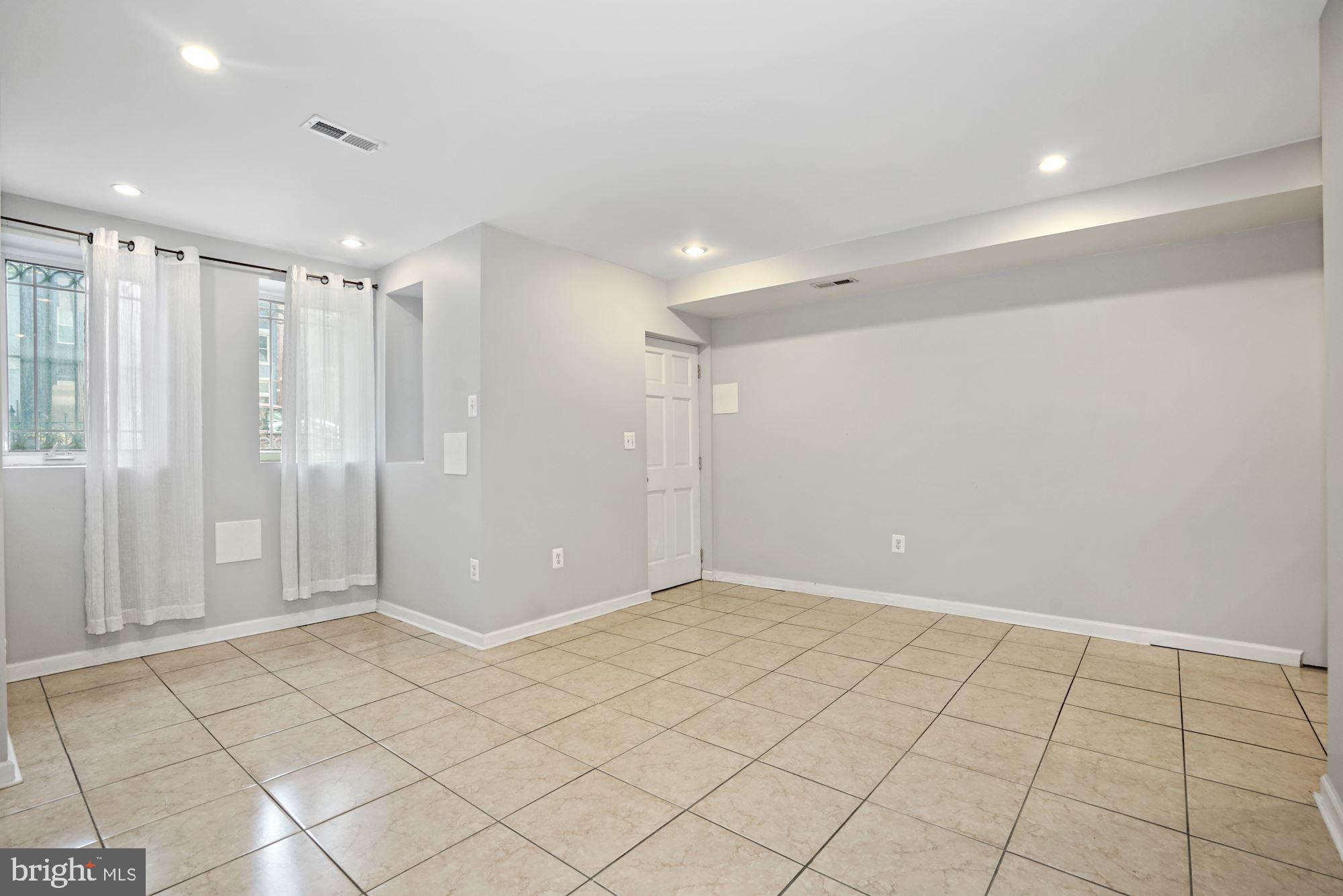 65 New York Avenue Northwest Washington, DC 20001 - Photo 19 of 24 Lower level apartment