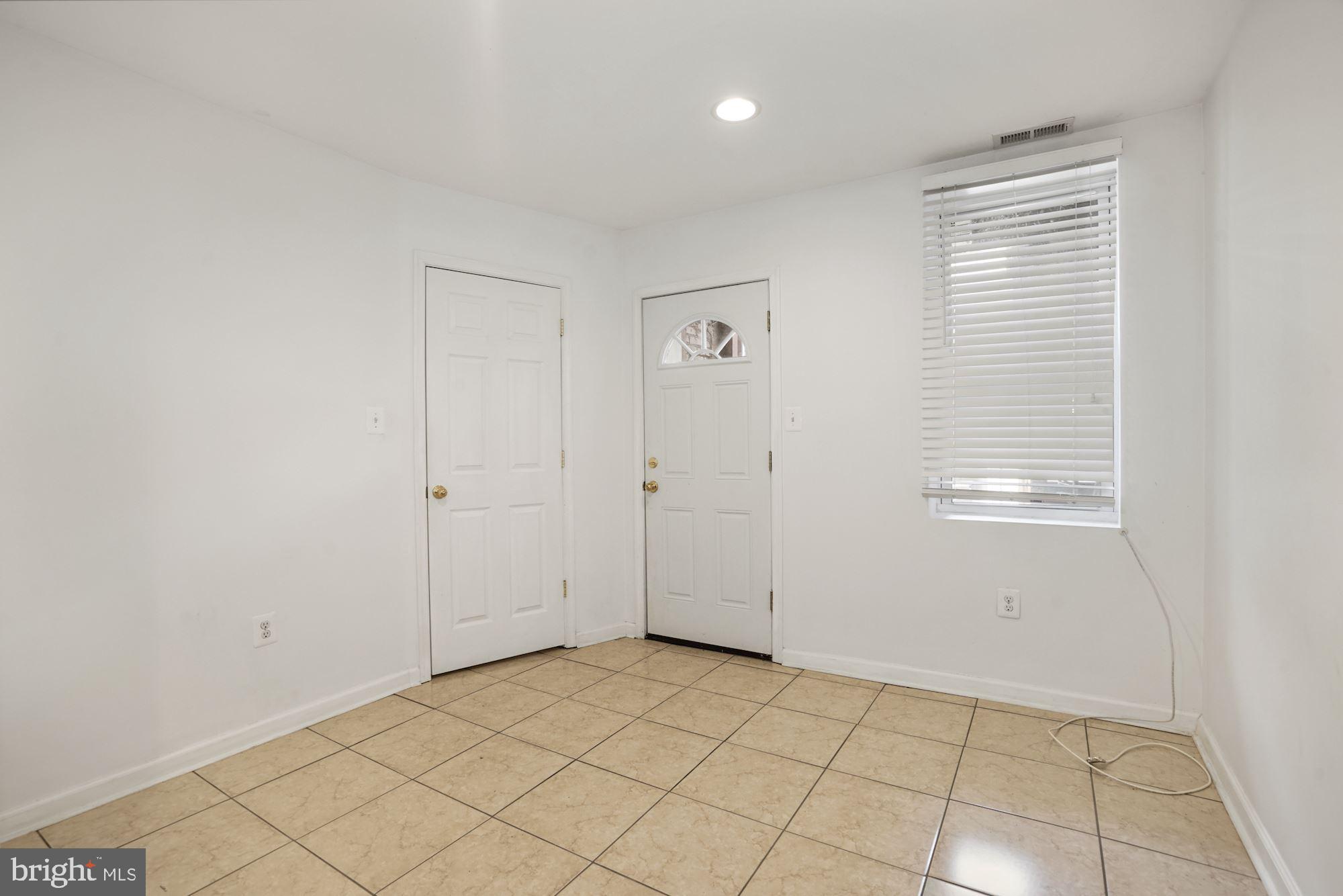 65 New York Avenue Northwest Washington, DC 20001 - Photo 23 of 24 Lower level bedroom