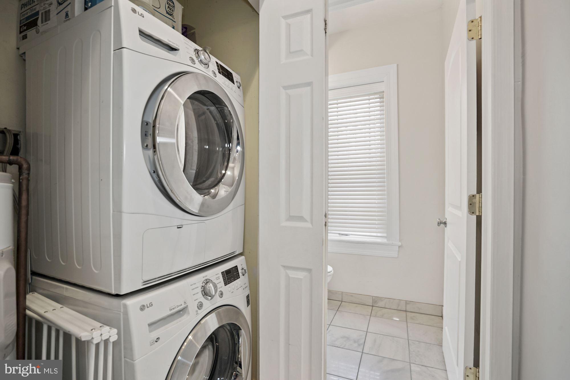 65 New York Avenue Northwest Washington, DC 20001 - Photo 7 of 24 Washer/Dryer