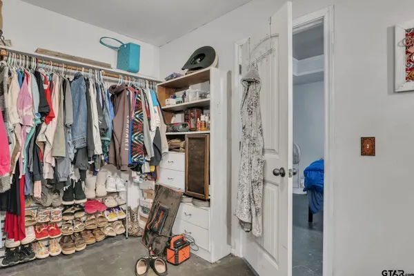 $295,000 | 4985 County Road 409D, Henderson, TX 75654