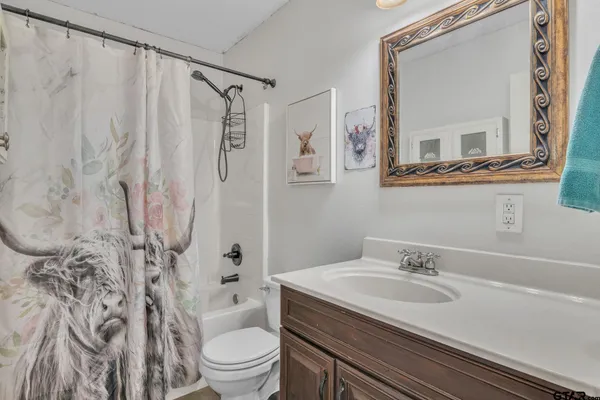 $295,000 | 4985 County Road 409D, Henderson, TX 75654