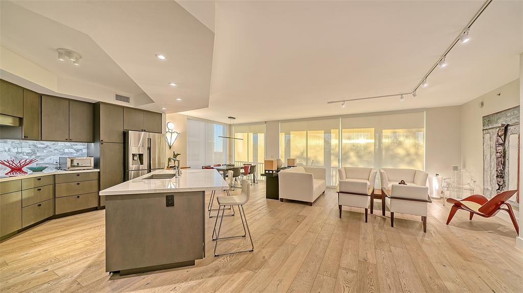 401 North Point Road, Unit 404 Osprey, FL 34229 - Photo 30 of 95 Gallery Image 30