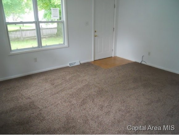 2 Todd Lane Springfield, IL 62702 - Photo 7 of 7 Gallery Image 7