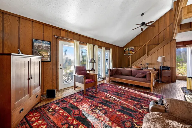 $349,000 | 7759 North Lakeview Drive, Unionville, IN 47468