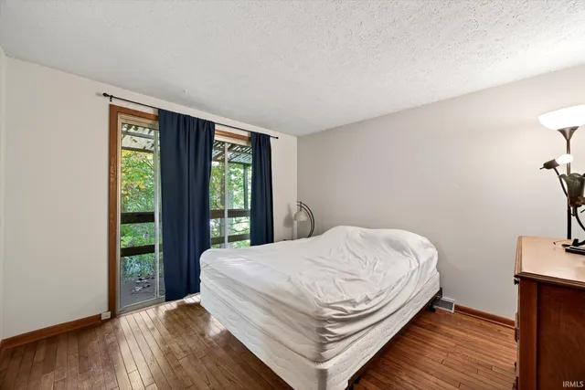 $349,000 | 7759 North Lakeview Drive, Unionville, IN 47468