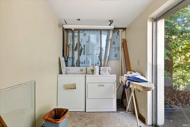 $349,000 | 7759 North Lakeview Drive, Unionville, IN 47468