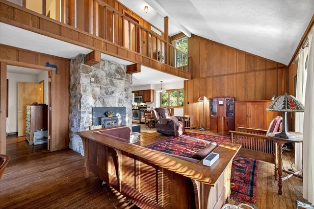 $349,000 | 7759 North Lakeview Drive, Unionville, IN 47468