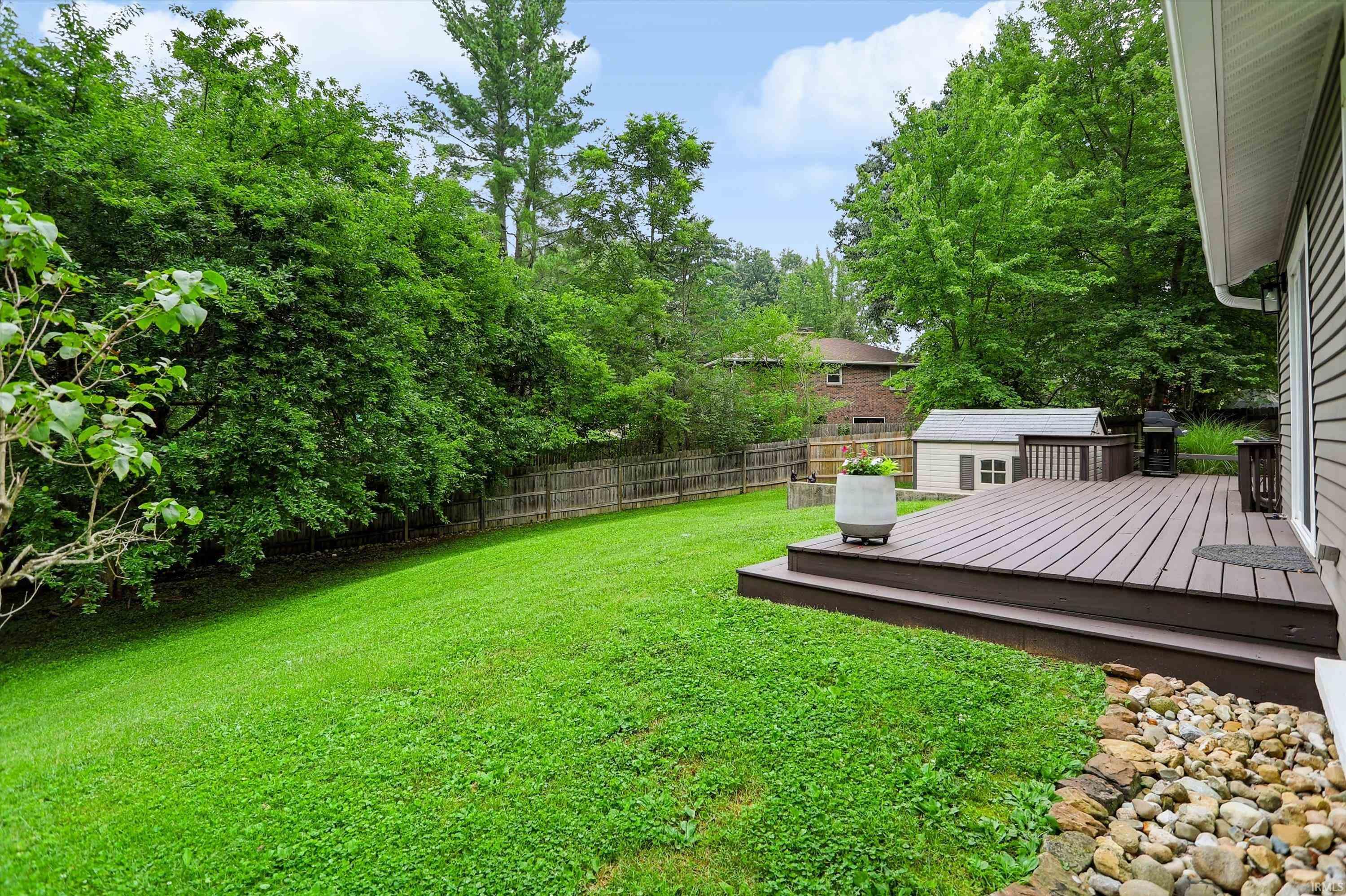109 East Blue Ridge Drive Bloomington, IN 47408 - Photo 47 of 50