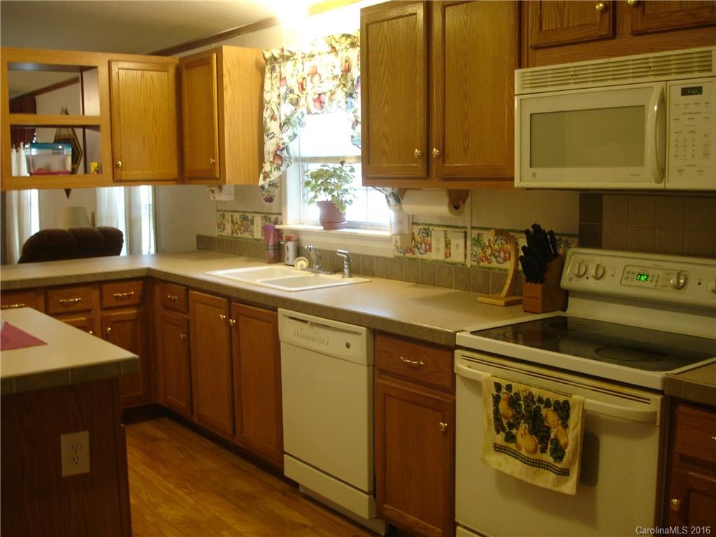 432 Giles Road McConnells, SC 29726 - Photo 8 of 24 Gallery Image 8