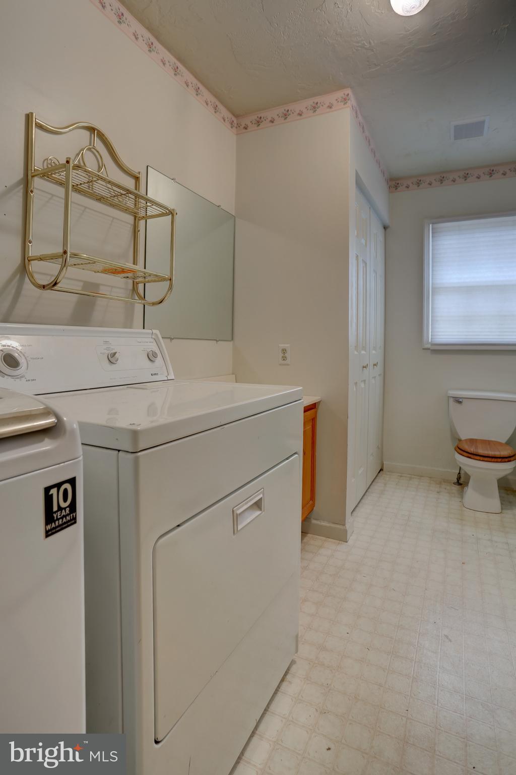 451 Crosswinds Drive Lititz, PA 17543 - Photo 12 of 27