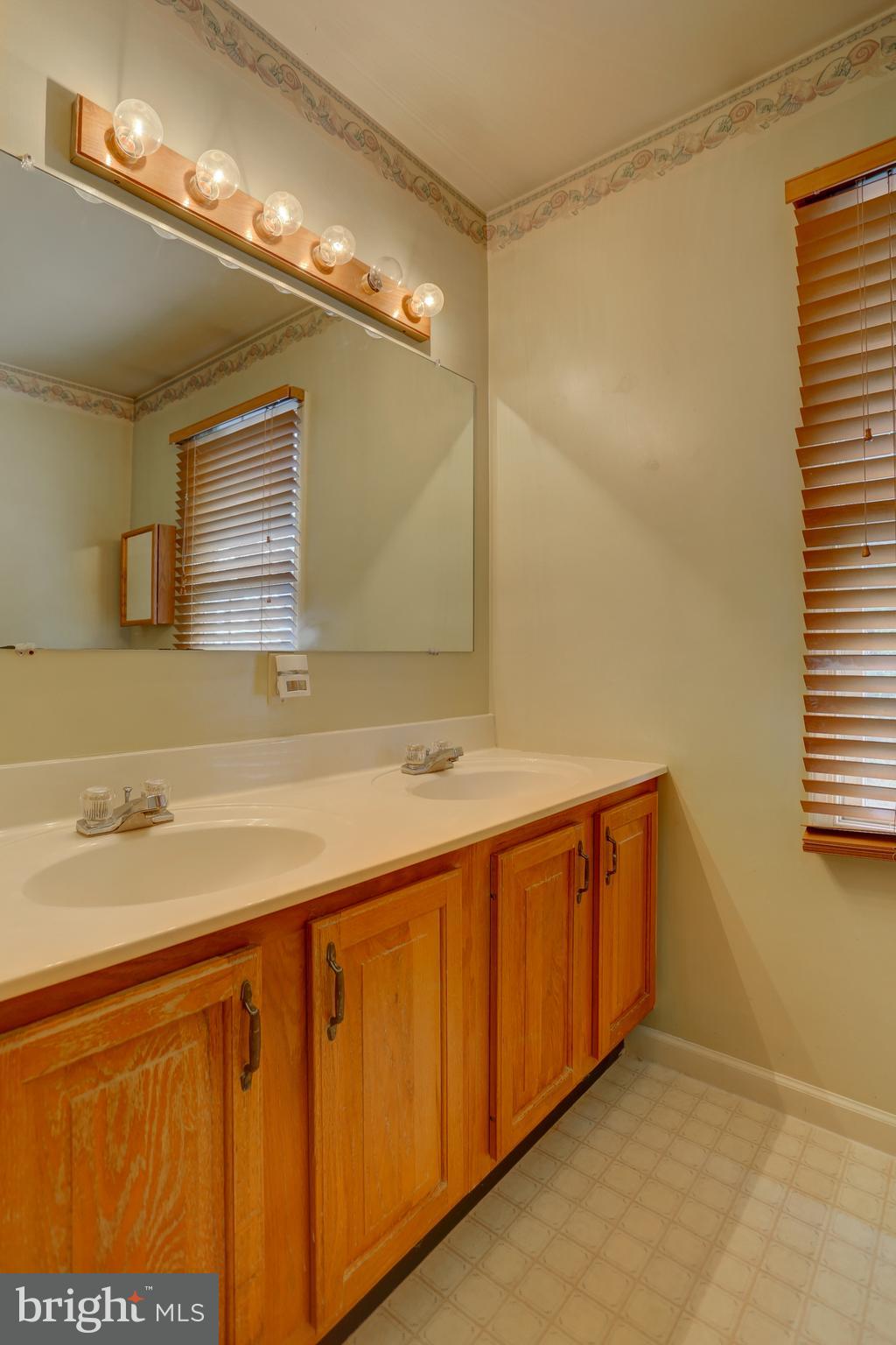 451 Crosswinds Drive Lititz, PA 17543 - Photo 22 of 27
