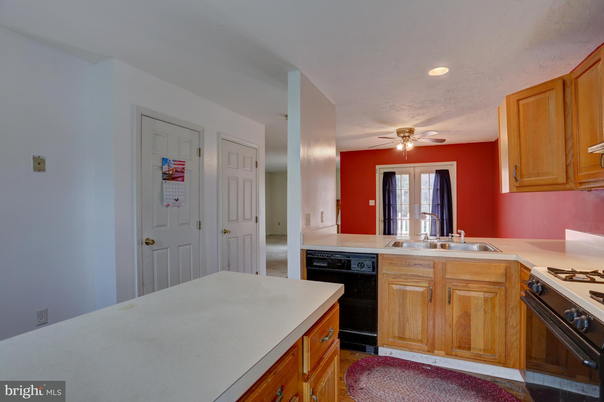 451 Crosswinds Drive Lititz, PA 17543 - Photo 4 of 27