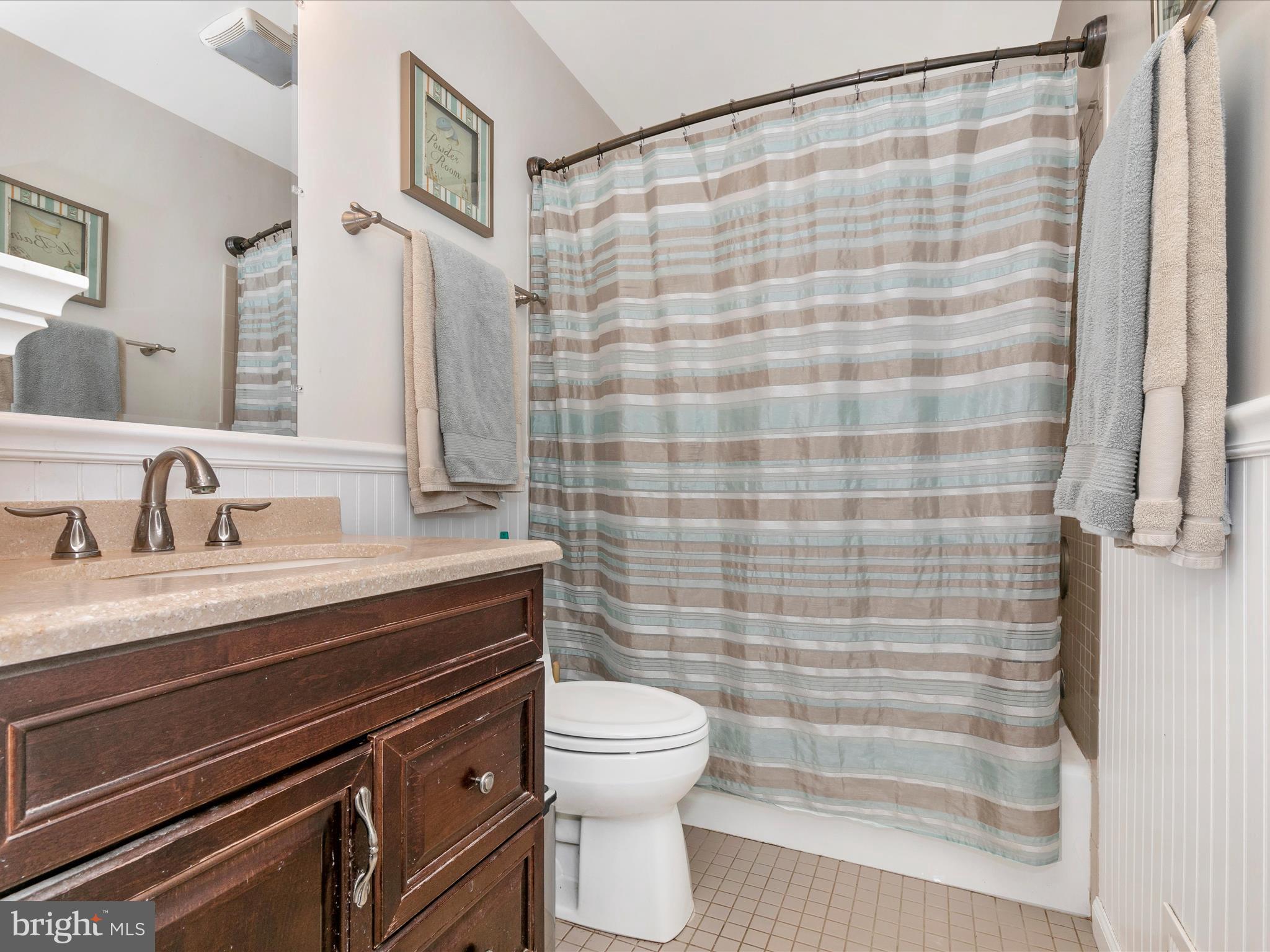 7322 Granalta Circle Frederick, MD 21702 - Photo 29 of 54 Hall Bath