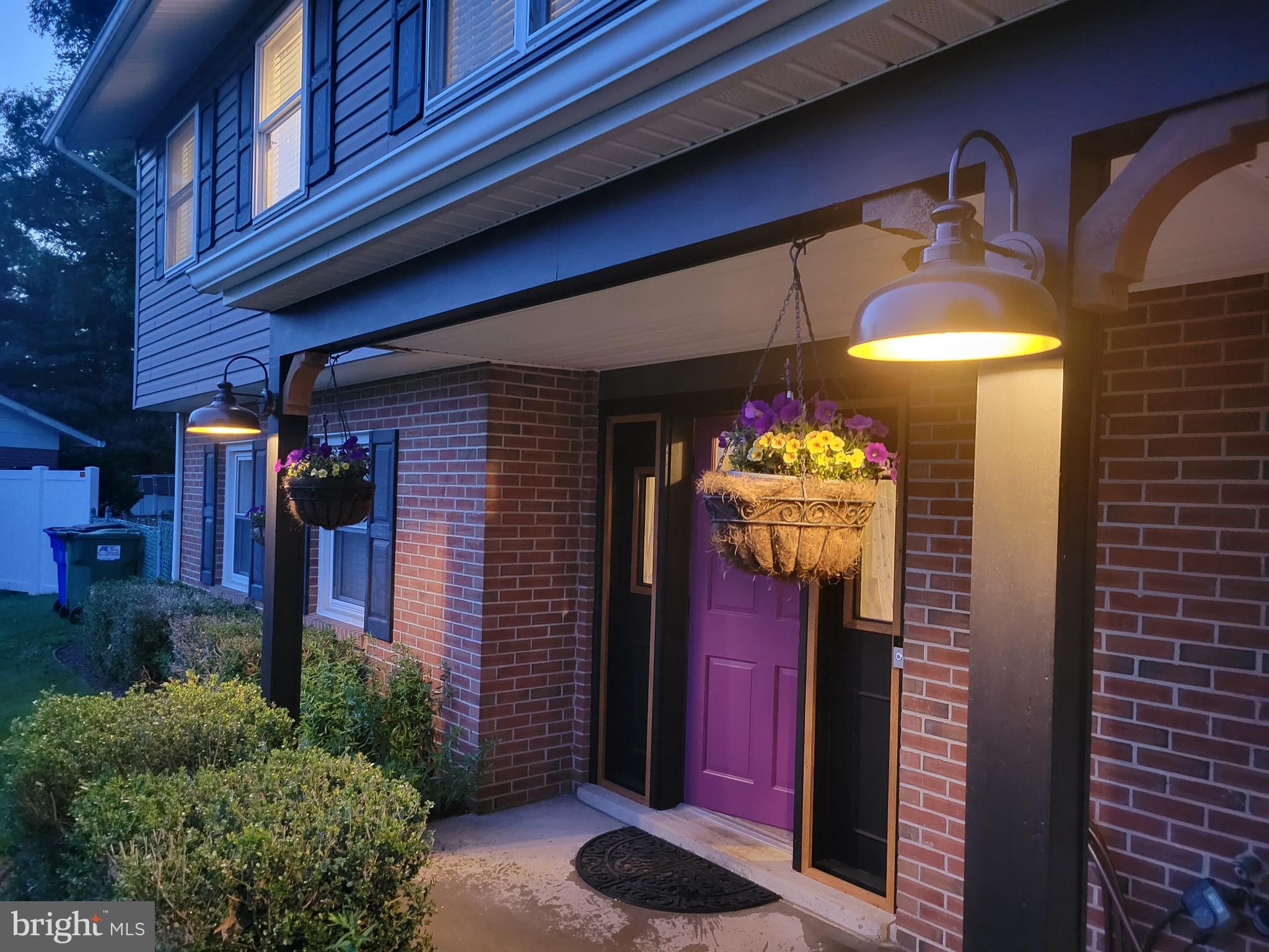 7322 Granalta Circle Frederick, MD 21702 - Photo 48 of 54 Newly painted trim and lighting