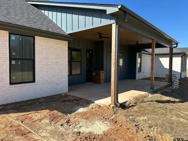 $499,900 | 13938 Cedar Vista Lane, Tyler, TX 75704