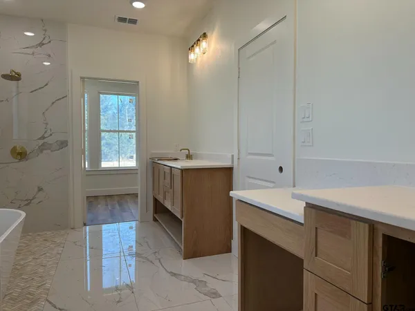 $499,900 | 13938 Cedar Vista Lane, Tyler, TX 75704