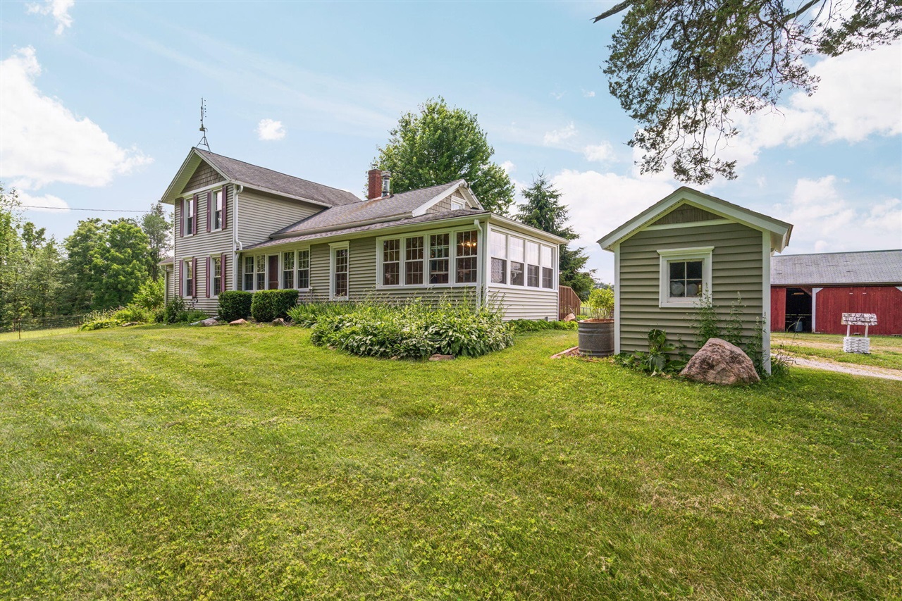 11230 Hoyt Road Munith, MI 49259 - Photo 6 of 81